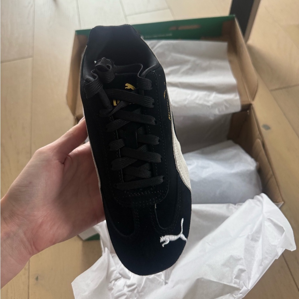 Puma Black and White Shoes with Gold Details - Picture 3 of 5